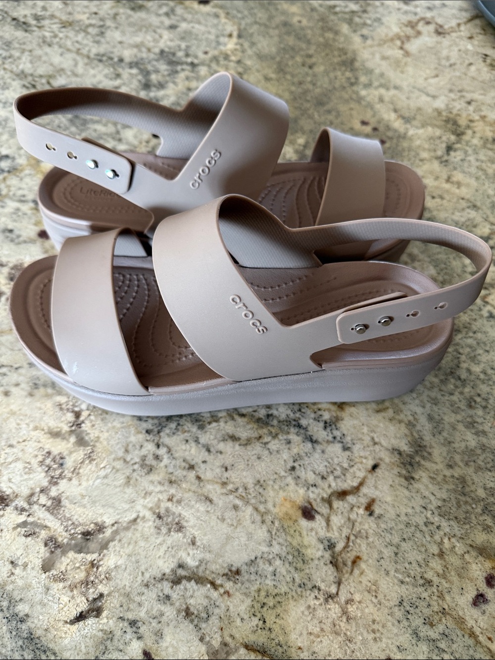 NEW without box Lightweight Slingback Sandals in Blush Pink size 8 women’s - Picture 2 of 3
